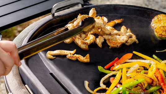 Chicken Fajitas using the Karbon Steel™ Griddle