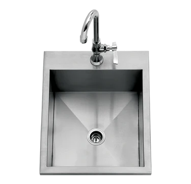 Outdoor Kitchen: Sinks