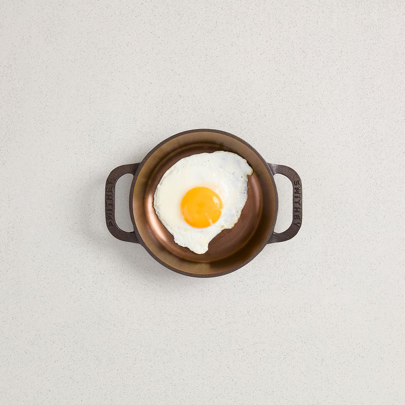 Load image into Gallery viewer, Smithey Ironware No. 6 Dual Handle Skillet
