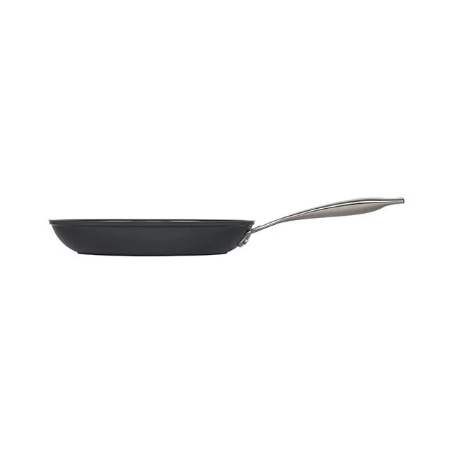 Load image into Gallery viewer, Le Creuset Essential Non-stick Ceramic Fry Pan
