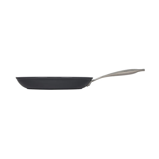 Le Creuset Essential Non-stick Ceramic Fry Pan