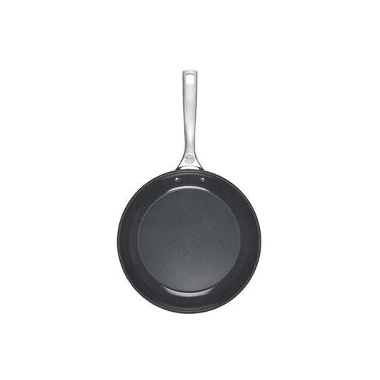 Le Creuset Essential Non-stick Ceramic Fry Pan