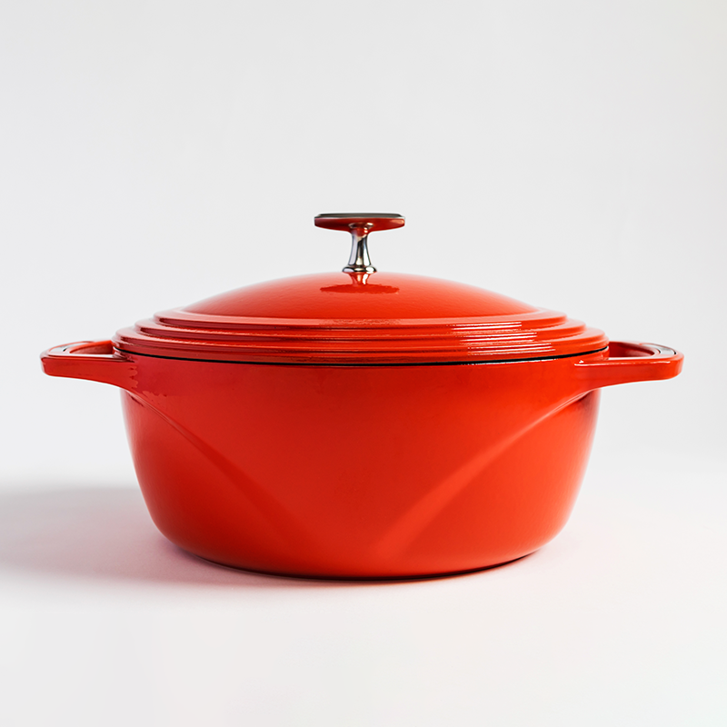 Load image into Gallery viewer, Lodge USA Enamel™ 7.5 Qt. Enameled Cast Iron Dutch Oven
