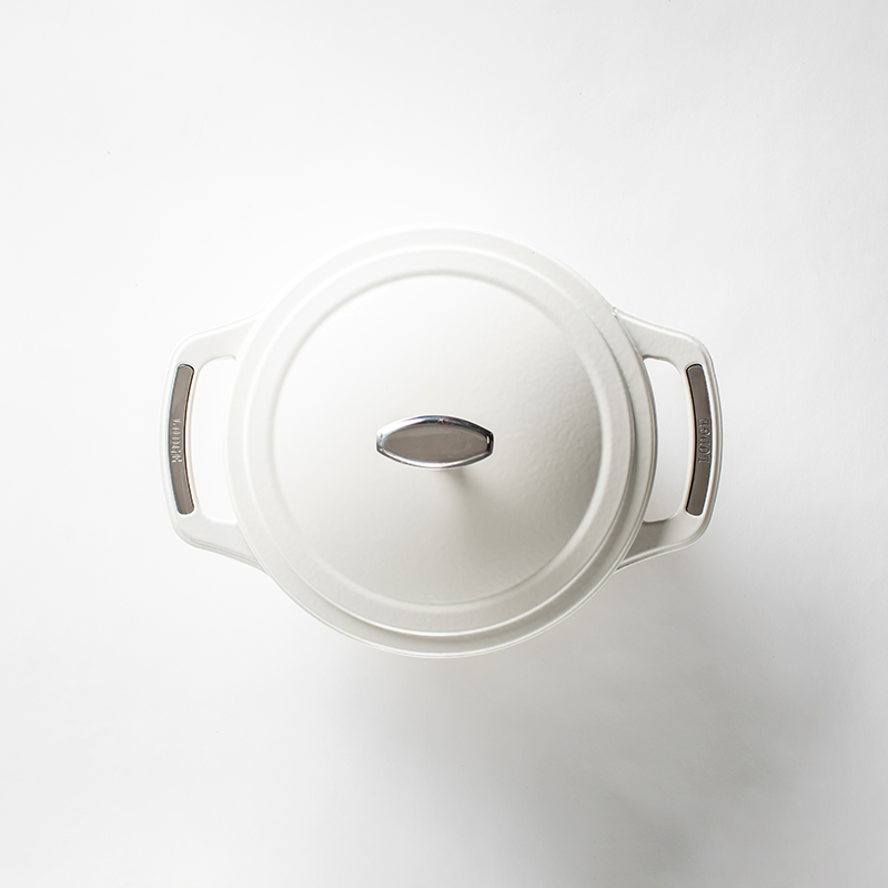 Load image into Gallery viewer, Lodge USA Enamel™ 4.5 Qt. Enameled Cast Iron Dutch Oven
