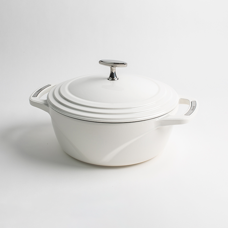 Load image into Gallery viewer, Lodge USA Enamel™ 4.5 Qt. Enameled Cast Iron Dutch Oven
