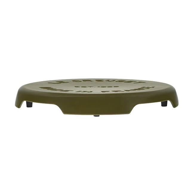 Load image into Gallery viewer, Le Creuset Enameled Cast Iron Signature Trivet
