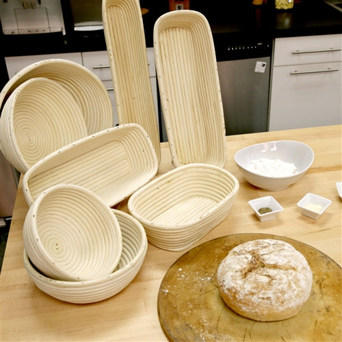Load image into Gallery viewer, Frieling Brotform Round 8"
