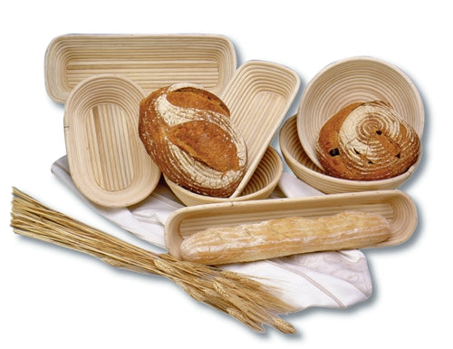 Load image into Gallery viewer, Frieling Brotform Oval 10" x 7"
