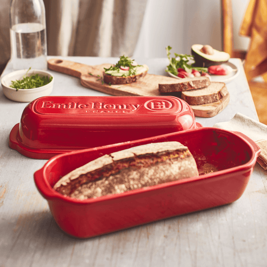 Emile Henry Pullman/Long Loaf Bread Baker