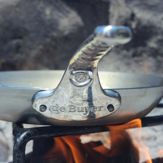 de Buyer MINERAL B PRO Carbon Steel Omelette Pan
