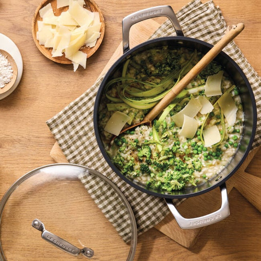 Le Creuset Essential Non-stick Ceramic Stockpot with Glass Lid