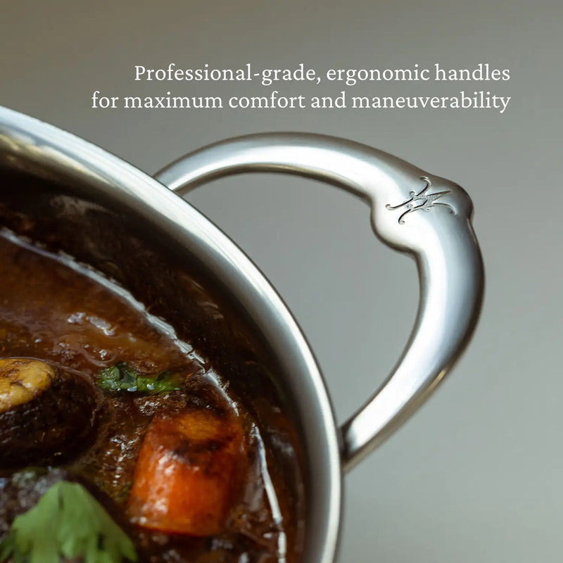 Load image into Gallery viewer, Hestan NanoBond Titanium Soup Pot 3-Quart
