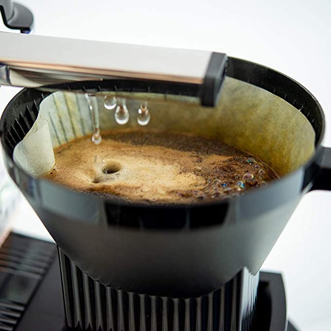 Load image into Gallery viewer, Moccamaster No. 4 Coffee Filters
