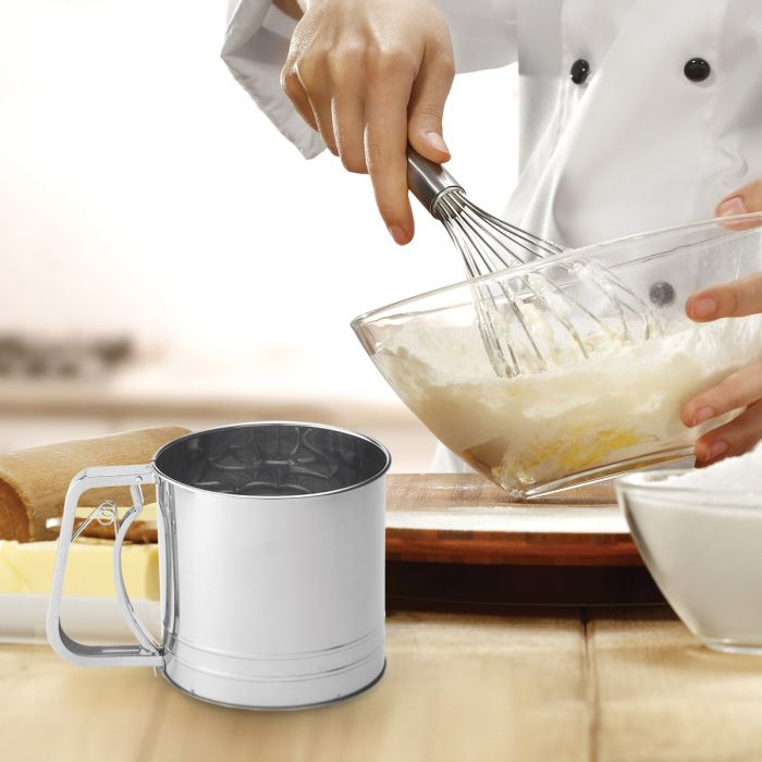 Load image into Gallery viewer, Mrs. Anderson's Baking Squeeze Sifter
