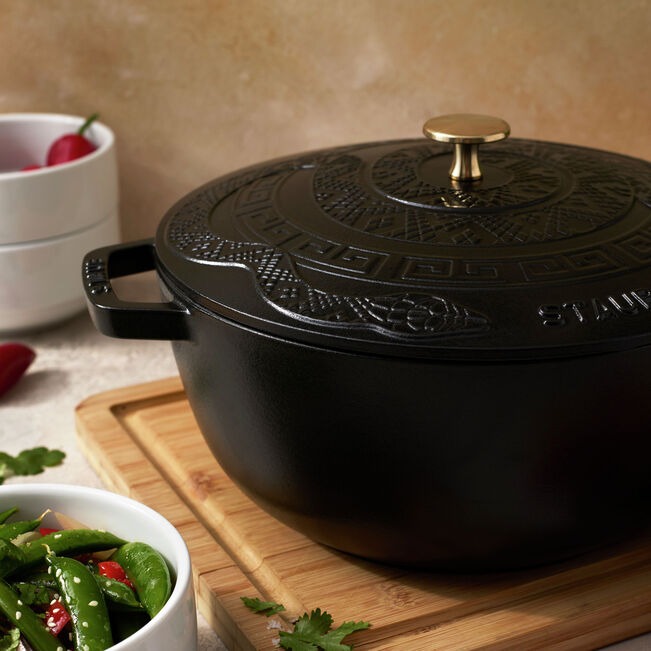 Load image into Gallery viewer, Staub Essential French Oven with Snake Lid 5.25 QT *SALE*
