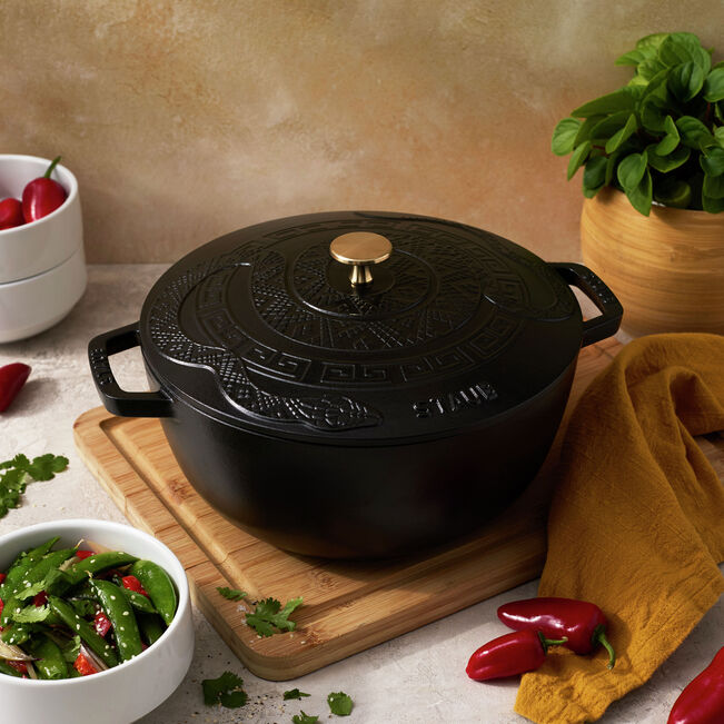 Load image into Gallery viewer, Staub Essential French Oven with Snake Lid 5.25 QT *SALE*
