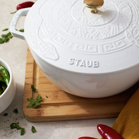 Staub Essential French Oven with Snake Lid 5.25 QT *SALE*