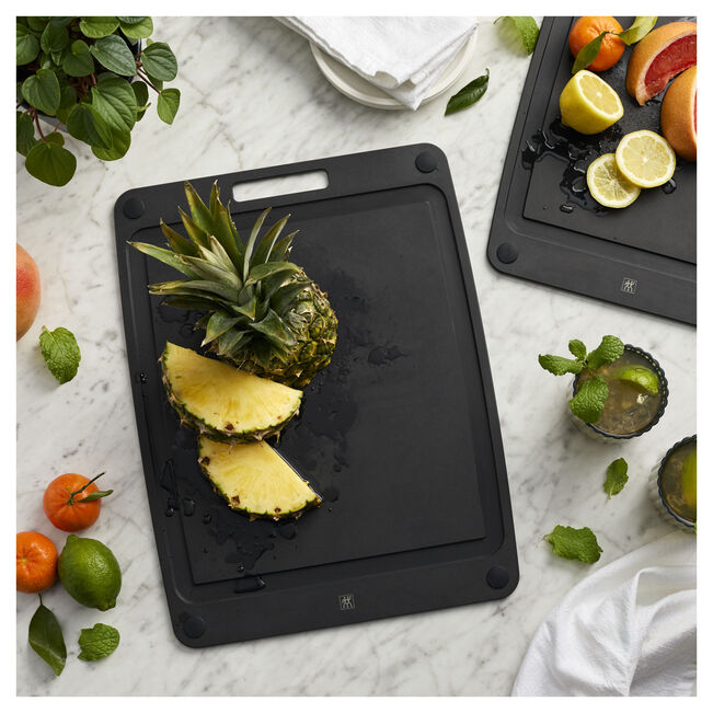 Load image into Gallery viewer, Zwilling Fiber Wood Cutting Board – 17" x 13"
