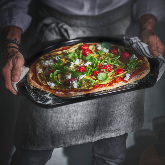 Emile Henry Pizza Station