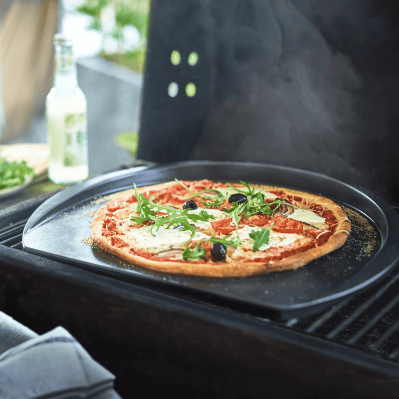 Load image into Gallery viewer, Emile Henry Pizza Station
