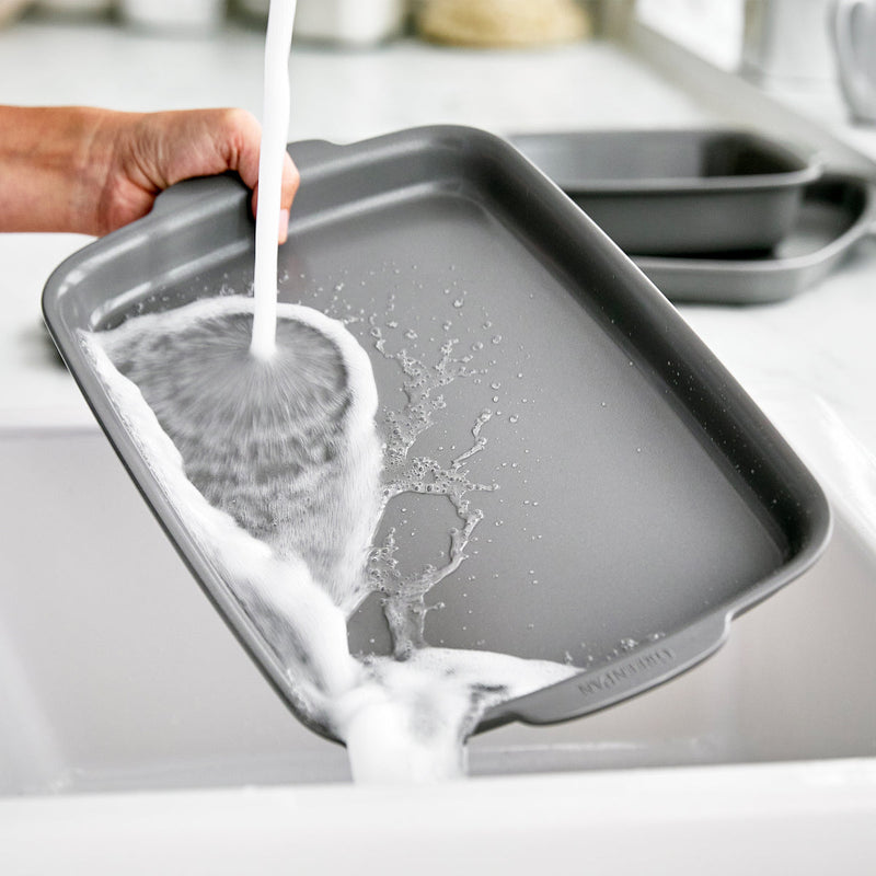 Load image into Gallery viewer, GreenPan Premiere Ovenware Ceramic Nonstick 13" x 9" Quarter Sheet Pan
