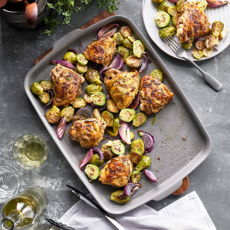 Load image into Gallery viewer, GreenPan Premiere Ovenware Ceramic Nonstick 18" x 13" Half Sheet Pan
