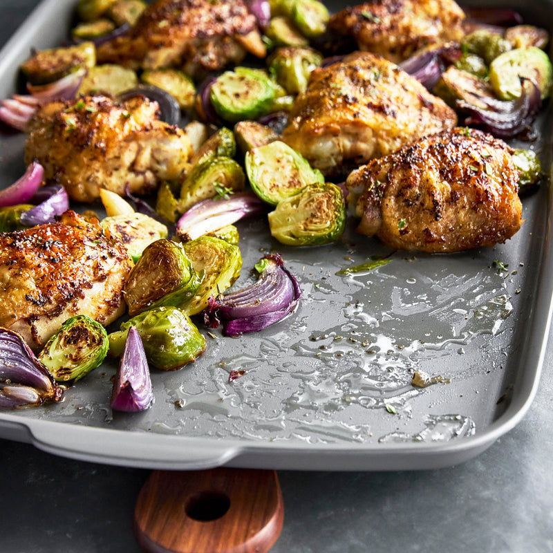 Load image into Gallery viewer, GreenPan Premiere Ovenware Ceramic Nonstick 18" x 13" Half Sheet Pan

