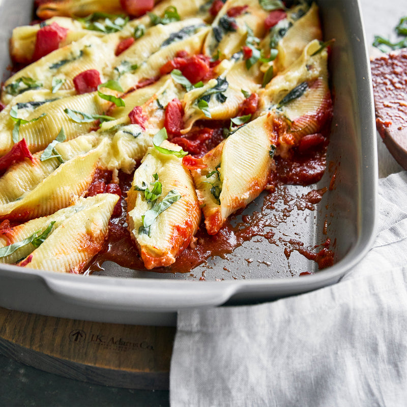 Load image into Gallery viewer, GreenPan Premiere Ovenware Ceramic Nonstick 13" x 9" Rectangular Baker
