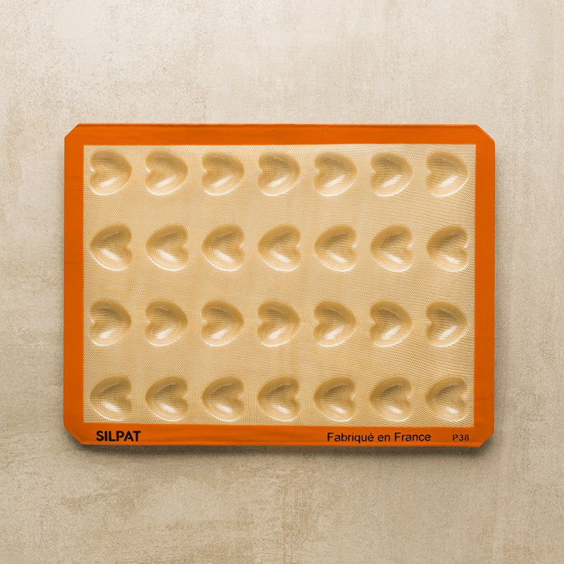 Load image into Gallery viewer, Silpat® Mini Heart Mold
