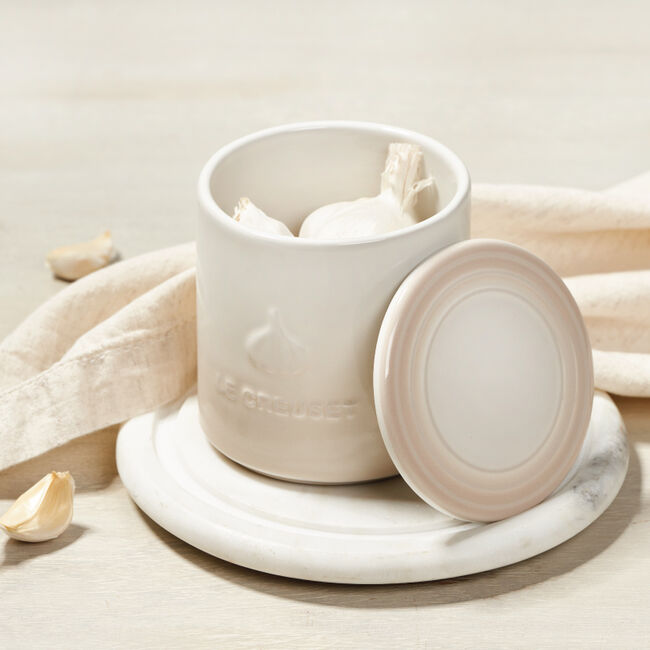 Load image into Gallery viewer, Le Creuset Garlic Keeper
