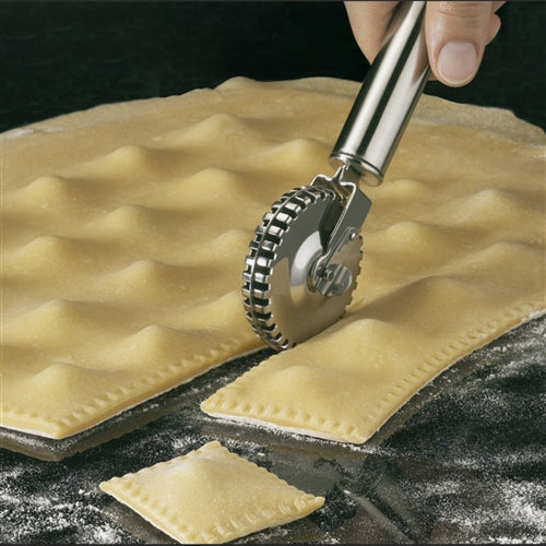 Load image into Gallery viewer, Frieling Ravioli Wheel, 7"
