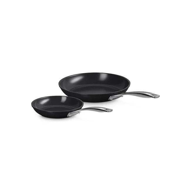 Load image into Gallery viewer, Le Creuset Essential Non-stick Ceramic 2-Piece Fry Pan Set
