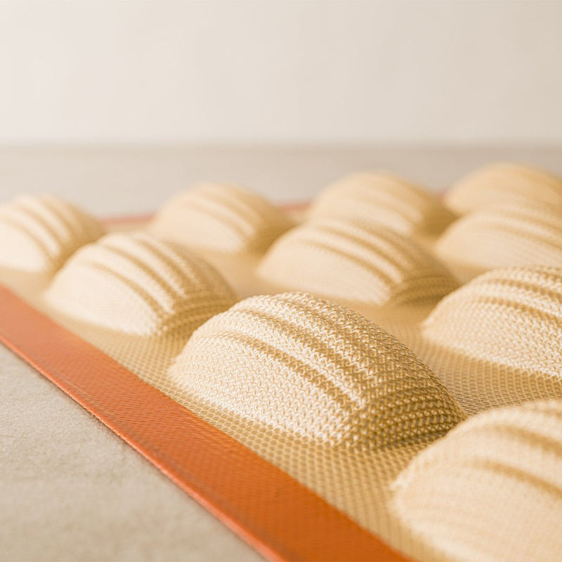 Load image into Gallery viewer, Silpat® Perfect Madeleine Mold
