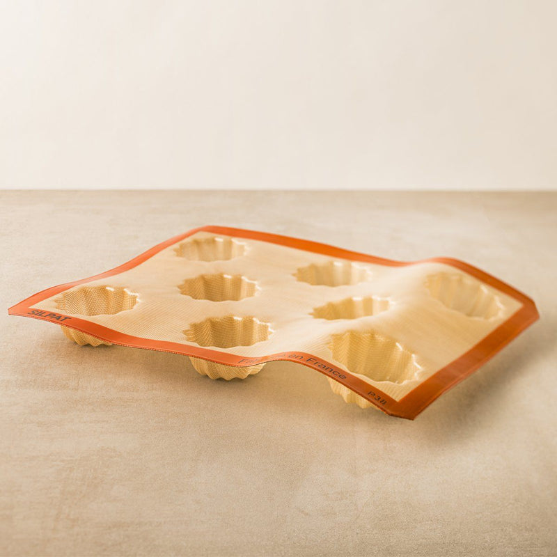 Load image into Gallery viewer, Silpat® Perfect Mini Fluted Cake Mold
