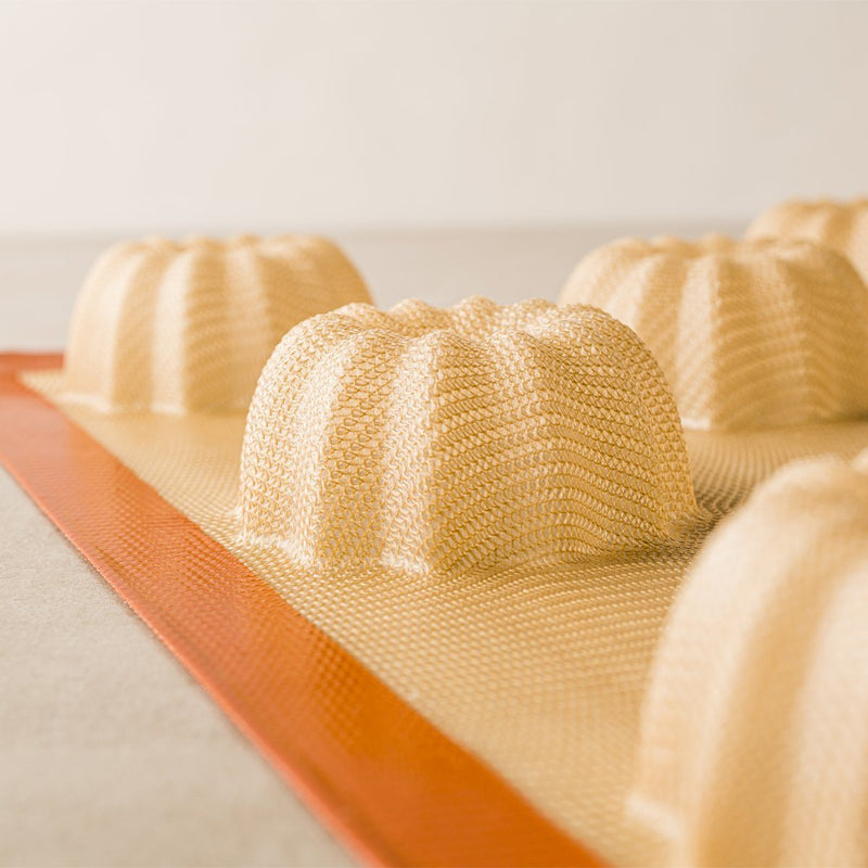 Load image into Gallery viewer, Silpat® Perfect Mini Fluted Cake Mold
