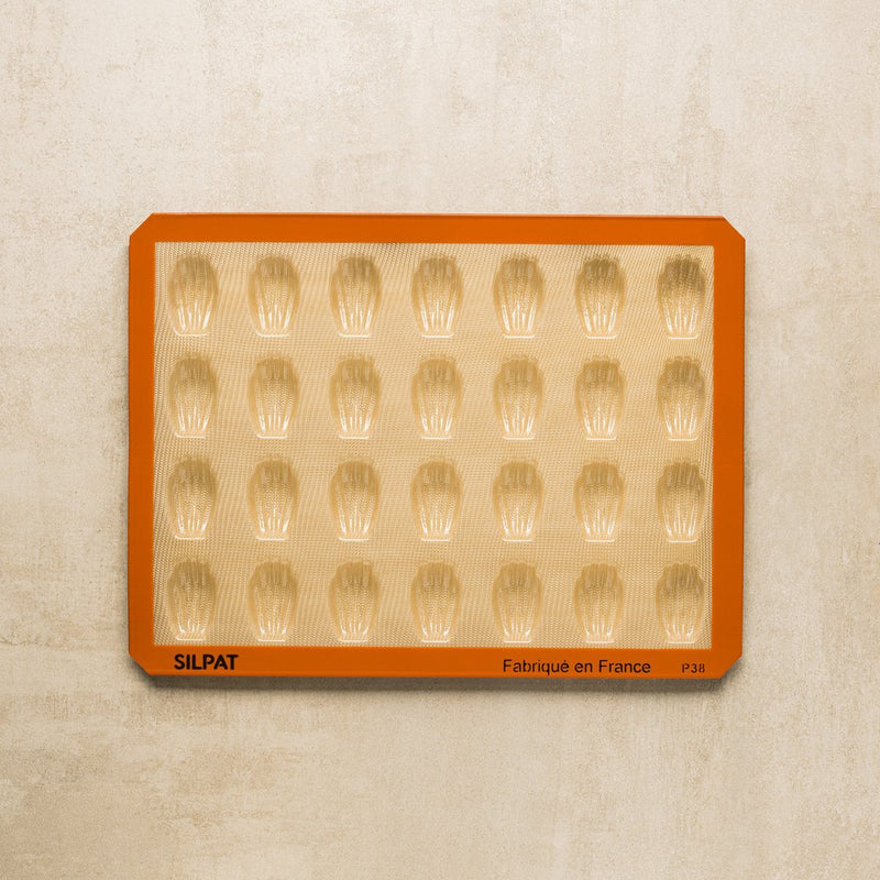 Load image into Gallery viewer, Silpat® Perfect Mini Madeleine Mold
