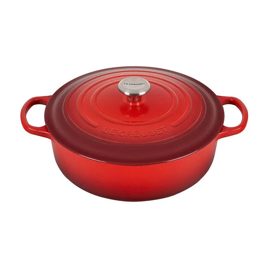 Le Creuset Signature Round Wide Dutch Oven 6 3/4 qt.
