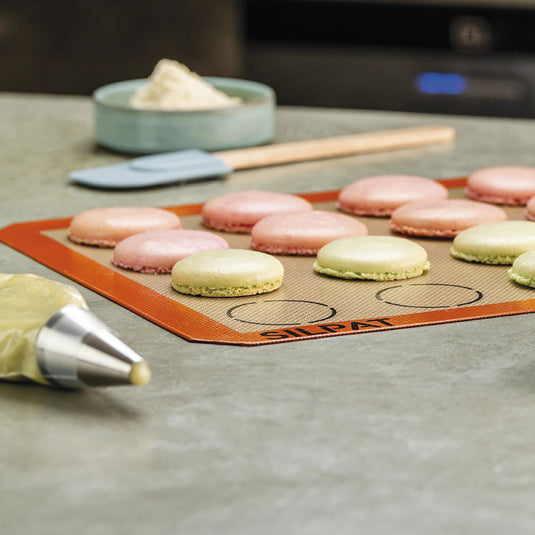 Silpat® Macaron Baking Mat