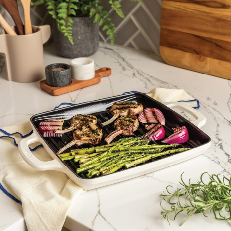 Load image into Gallery viewer, Lodge USA Enamel 11” Enameled Cast Iron Grill Pan

