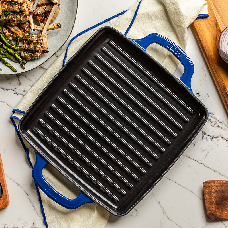 Load image into Gallery viewer, Lodge USA Enamel 11” Enameled Cast Iron Grill Pan
