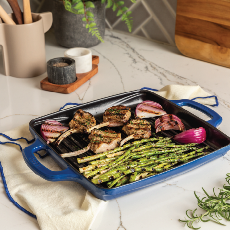 Load image into Gallery viewer, Lodge USA Enamel 11” Enameled Cast Iron Grill Pan

