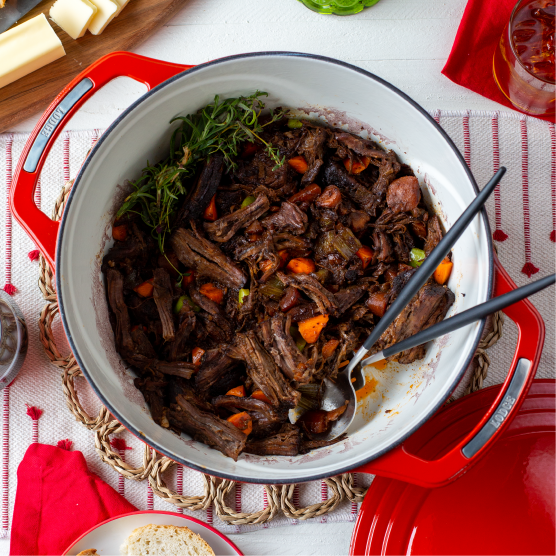 Load image into Gallery viewer, Lodge USA Enamel™ 7.5 Qt. Enameled Cast Iron Dutch Oven
