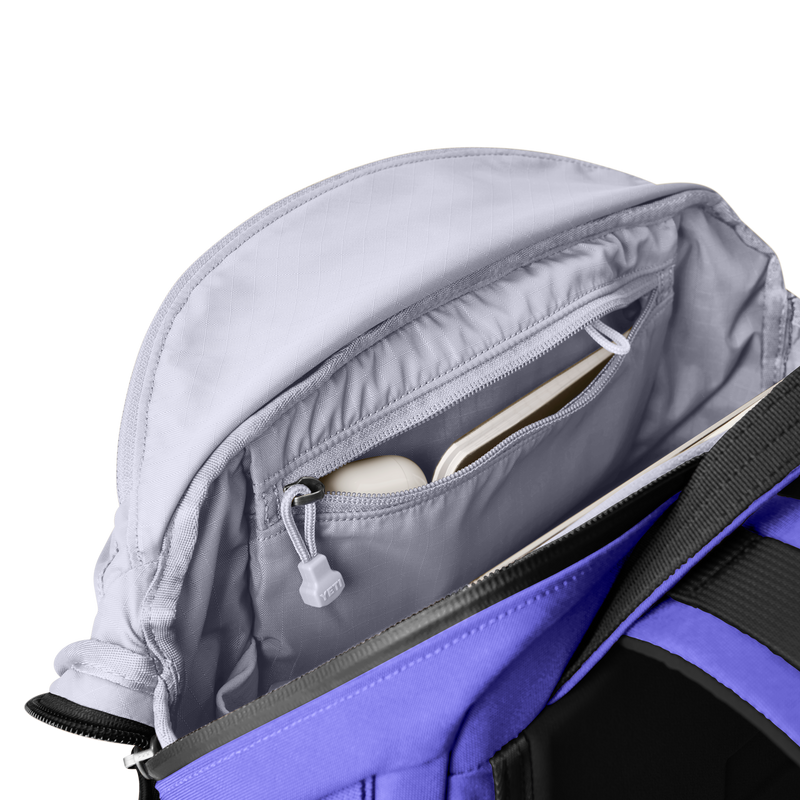 Load image into Gallery viewer, YETI Crossroads 22L Backpack

