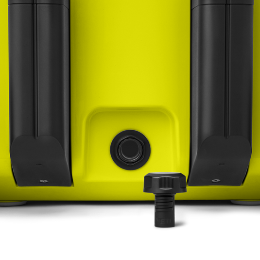Yeti Roadie 32 Wheeled Cooler