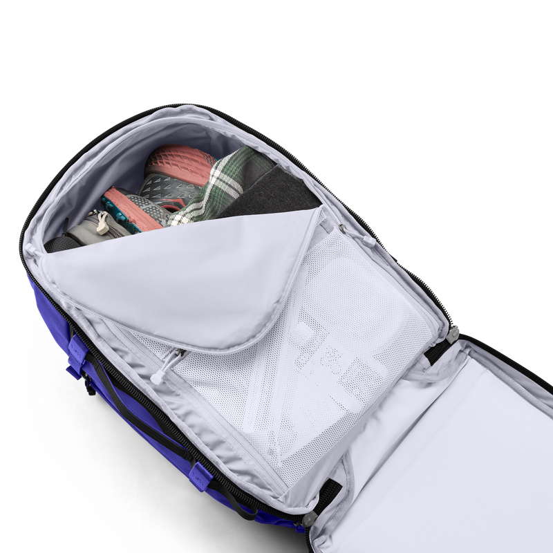 Load image into Gallery viewer, YETI Crossroads 35L Backpack
