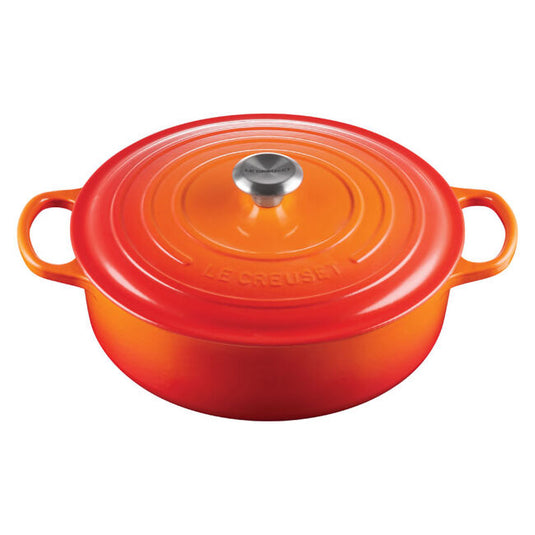 Le Creuset Signature Round Wide Dutch Oven 6 3/4 qt.