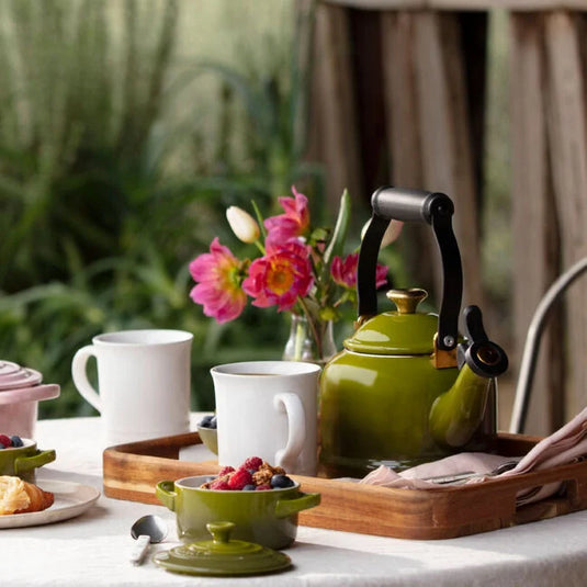 Le Creuset Demi Kettle