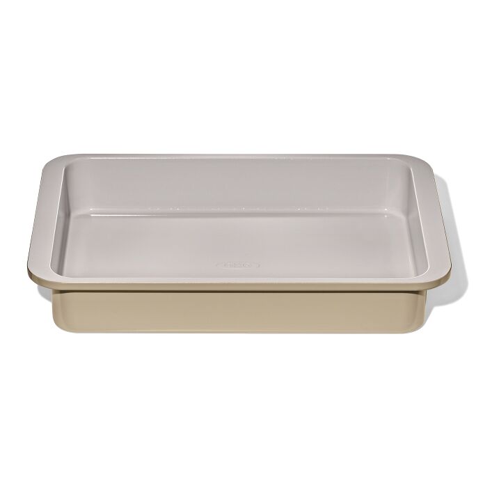 Load image into Gallery viewer, OXO Non-Stick Pro Ceramic Coated Metal Bakeware 9” x 13” Cake Pan
