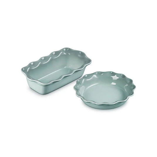 Le Creuset Heritage Pie Dish and Fluted Loaf Pan Set