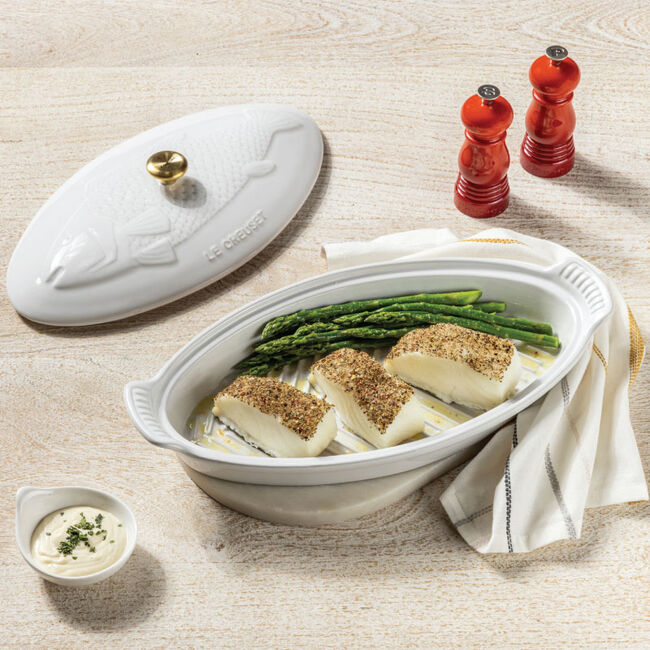 Load image into Gallery viewer, Le Creuset Fish Baker
